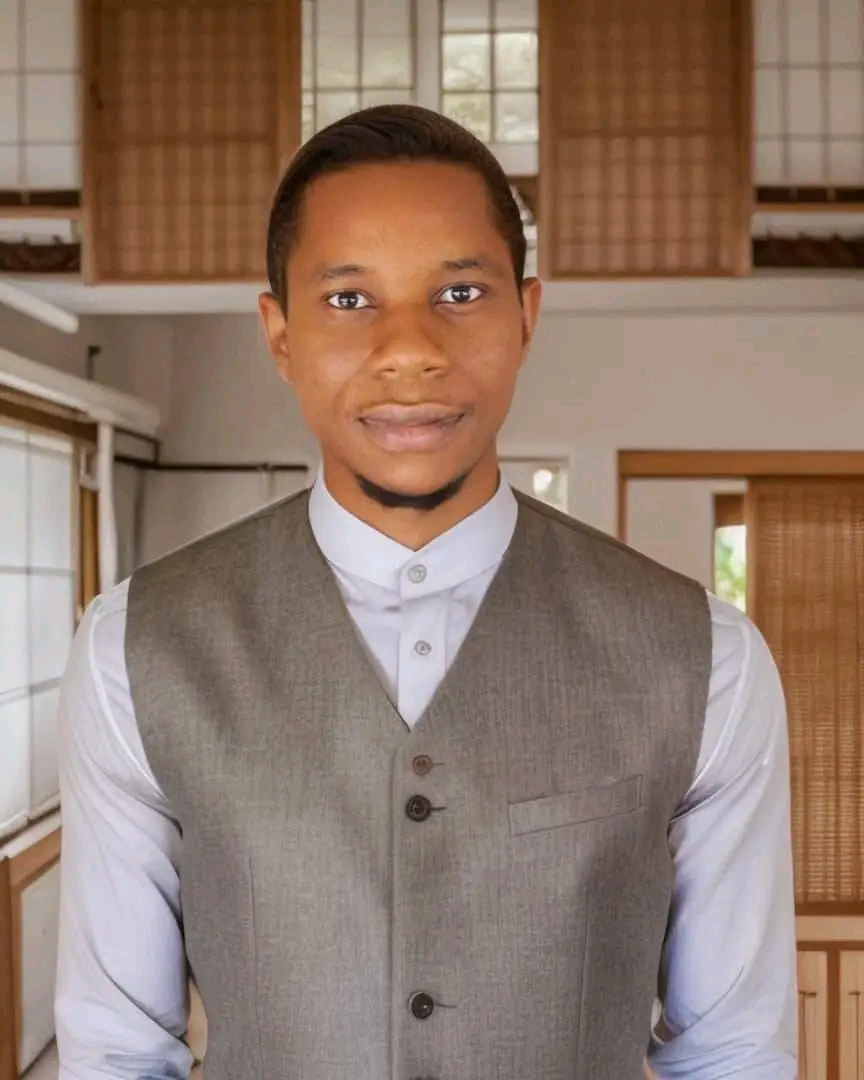 Tolu Ologundudu